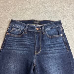 Judy Blue Los Angeles Straight Fit Dark Wash Jeans Womens Size 3/26 B184